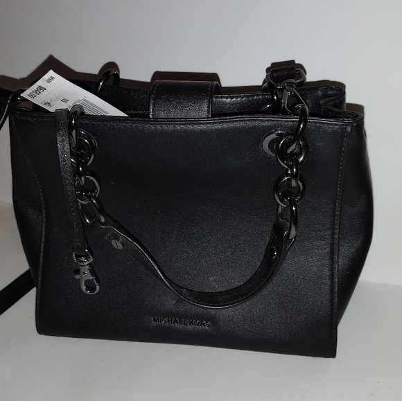 Michael kors purse - Picture 8 of 9